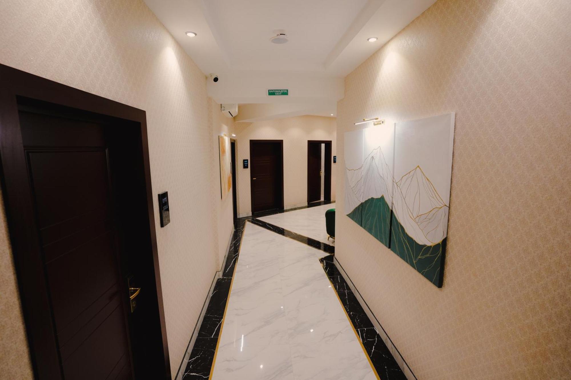 Baland Hotel Dushanbe Exterior foto